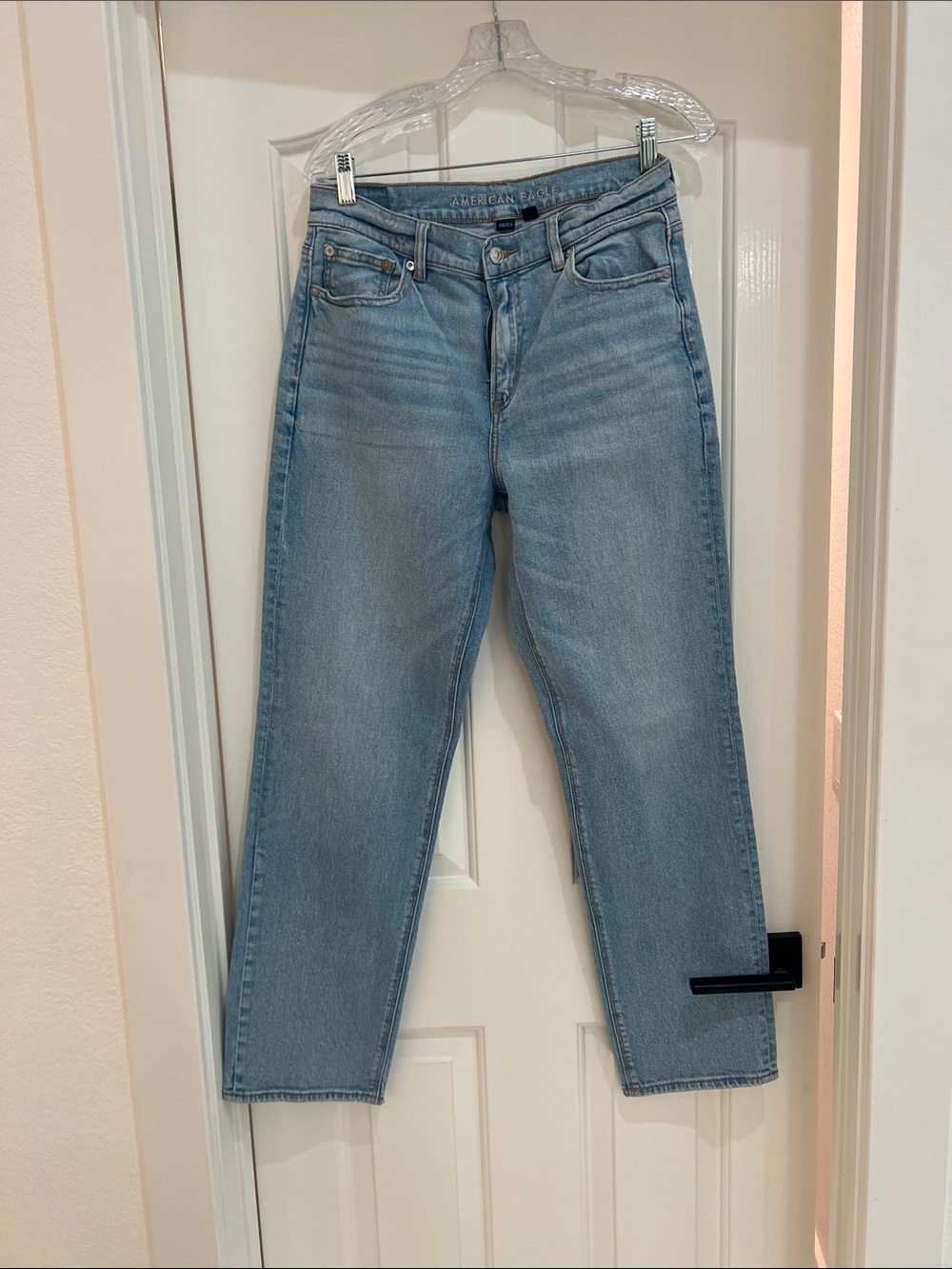 American Eagle Outfitters Light Wash Straight Leg Jeans